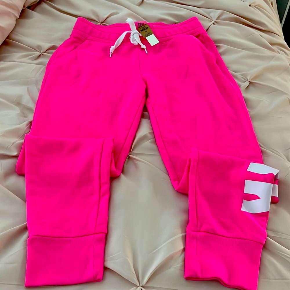 VS Hot pink Joggers